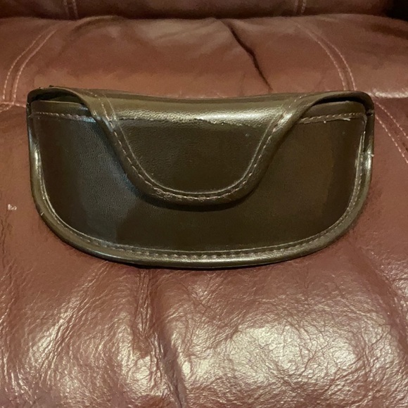 Black BCBG Max Azria sunglasses w/ red accents - Picture 2 of 16